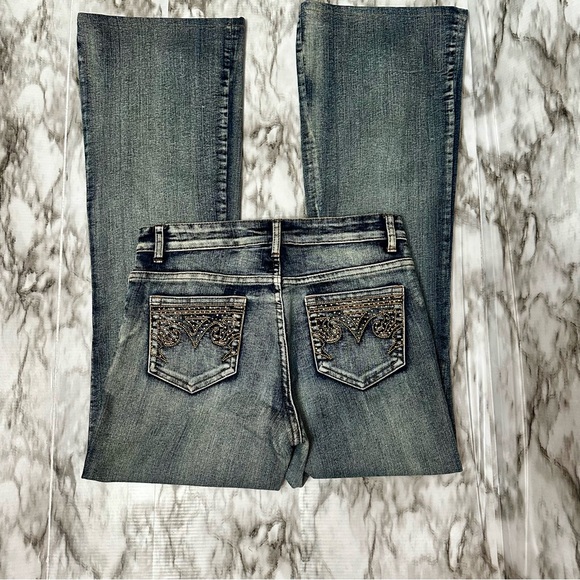 AZI Bling Medium Wash Flair Bootcut Denim Blue Jeans Western Cowgirl Women Sz 6 - Picture 4 of 12